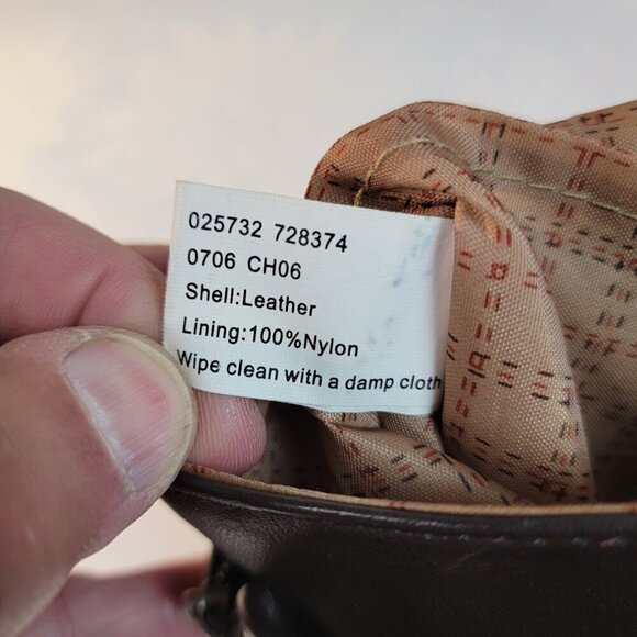 Travelon Crossbody Messenger-style Shoulder Bag - Perfect for Travelers - Picture 12 of 13